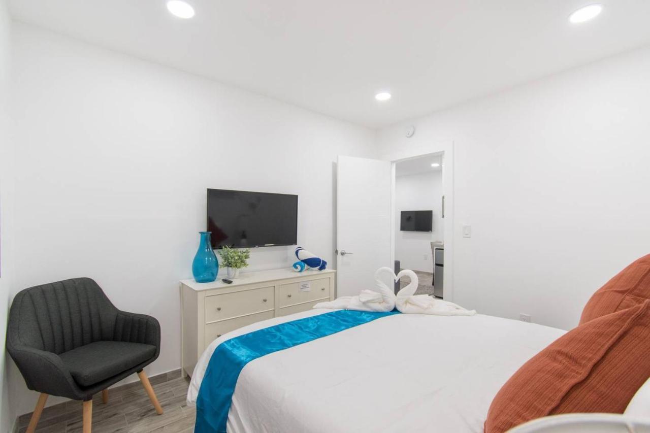 Modern 1Br W Parking Space & Walk To The Beach #2 Hollywood Bagian luar foto